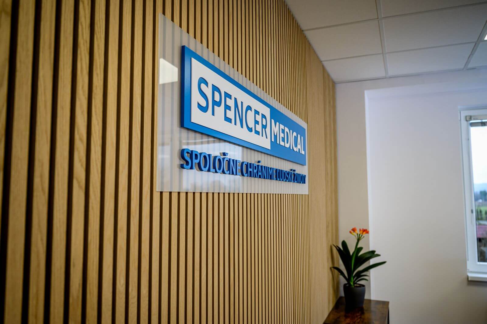 Spencer-medical-aed-kancelaria-defibrilator